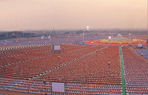 1 millón de niños meditando