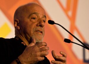 Paulo_Coelho_dando una charla
