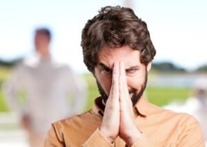 7 trampas que bloquean tu crecimiento espiritual.autoboicoteo espiritual.señales de que no avanzas espisitualmente.bypass espiritual.MetodoSanate